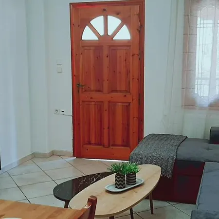 Katerinas Apartment Neos Marmaras