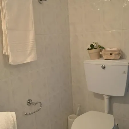 Katerinas Neos Marmaras