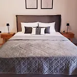 Katerina 'S Rooms & Apartments شقة