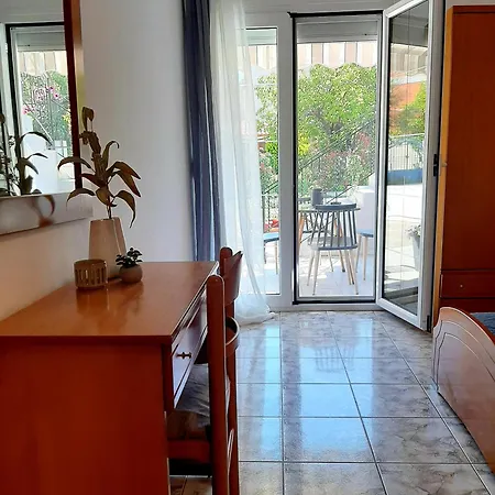 Apartmán Katerina 's & *